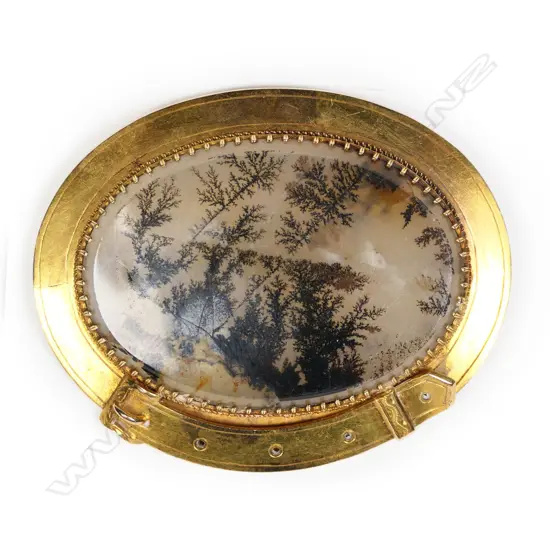 Sigismund Kohn (Dunedin) 18ct Gold and moss agate brooch,